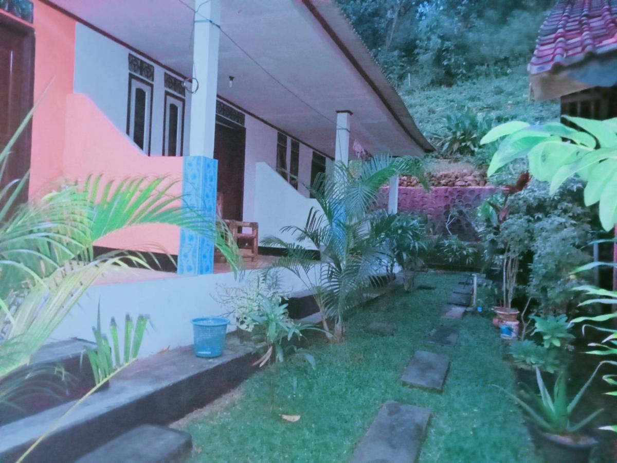 Perwita Homestay Kuta  Extérieur photo
