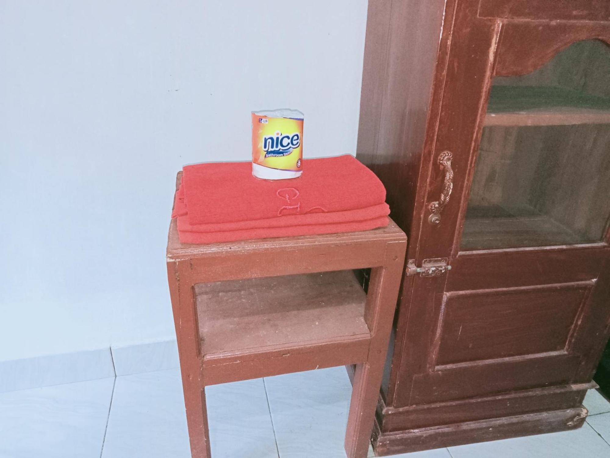 Perwita Homestay Kuta  Chambre photo