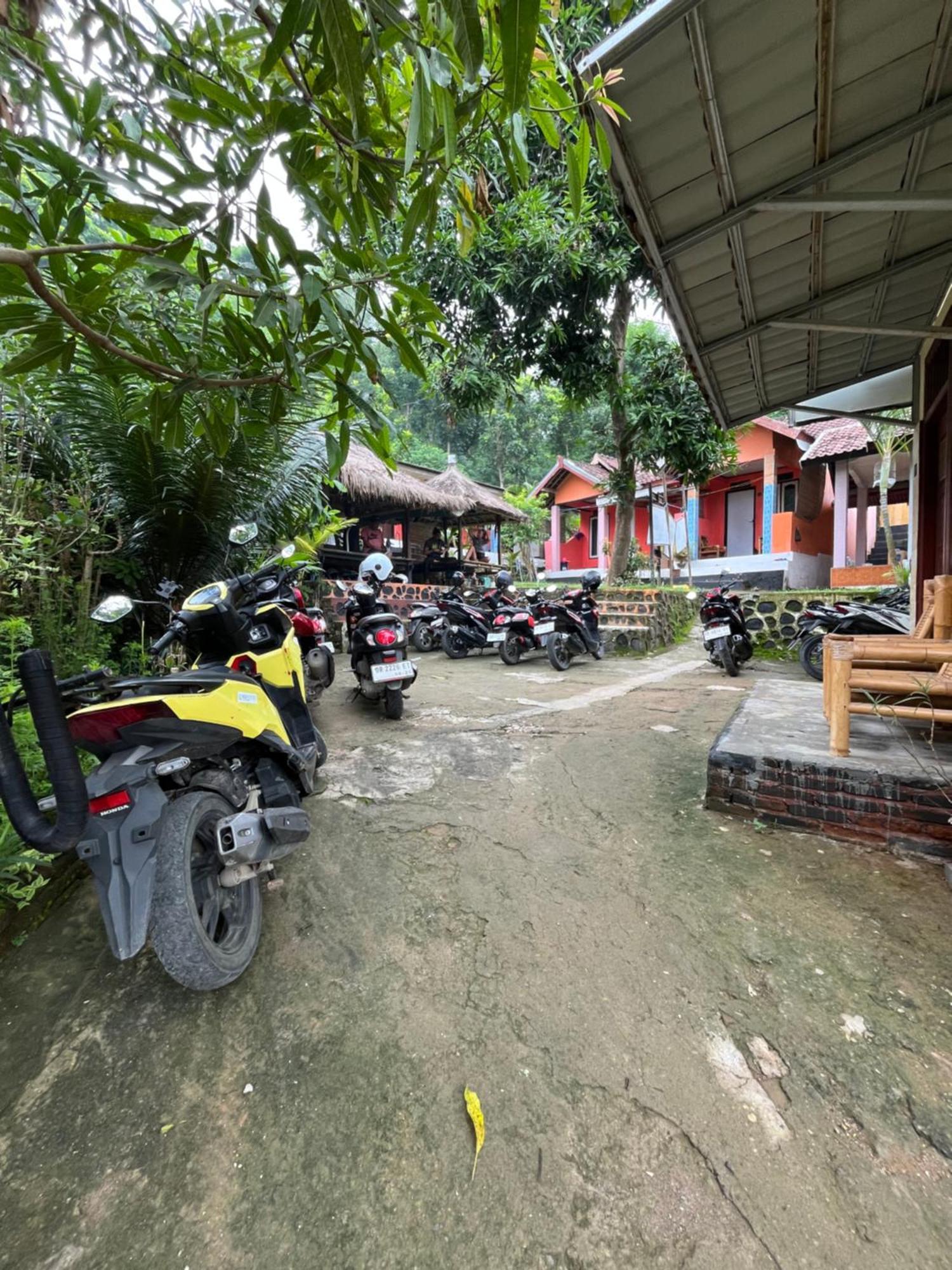 Perwita Homestay Kuta  Extérieur photo